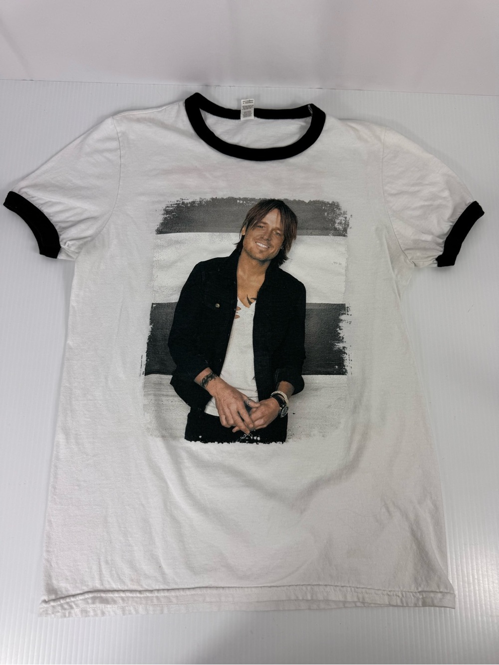 Keith Urban 2016 Ripcord Tour Anvil White Graphic Concert Band T-Shirt Small